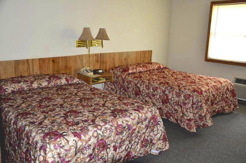 Motel 95 & Campground Hixton Екстериор снимка